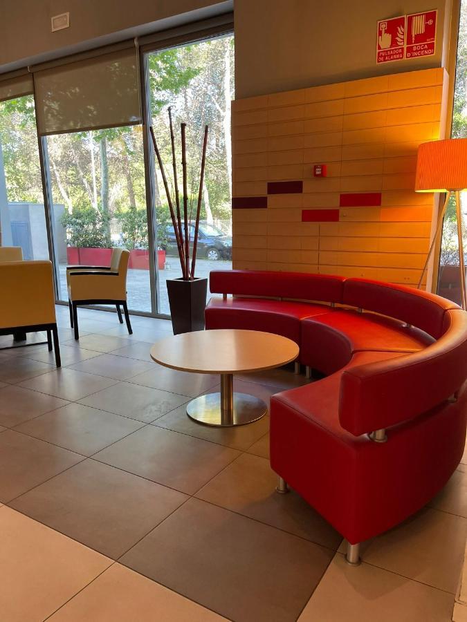Ibis Barcelona Mollet Hotel Mollet del Valles Bagian luar foto